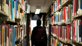 knihovna-library