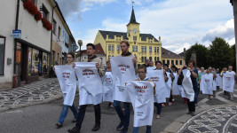 pruvod 01