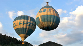 balony charousekDVa