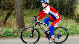 cyklistka 01