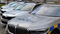 policieNewCarsBMW