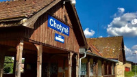 chotyneNadraží