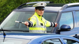 policie6enaTOpMad