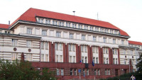 vrchní soud přes magistrálu-696x359