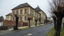 Chrastava1škola1