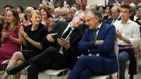 dialog zahajeni zahajeni syn maxe kaminskeho vlevo