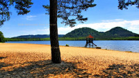 Hamr na Jezere - Hamerske jezero plaz1