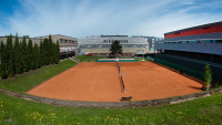 tenusArenaBarák
