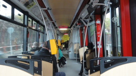 tramvajUvnitřPraha1