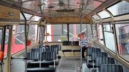 busUvnitrdopravnipodnik4