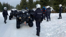 policieJizerky