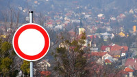 Zákaz-vjezdu-přes-Háje-do-Zubří