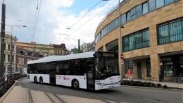BusLKsolaris-urbino-15-le-idol