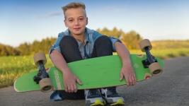 longboard-2175194 960 720