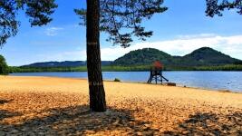 Hamr na Jezere - Hamerske jezero plaz1