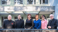 jonas04