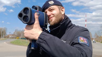 policieSpeed1