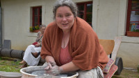 trh