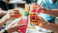alkoholDrinky
