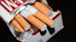 cigarettes-3871495 1280