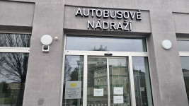 Uran prizemi odbaveni vstup 03SML