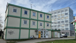 UranDnes1