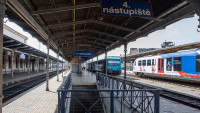 vlakNadražíLK