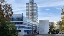 KrajParkhaus6FBLK