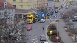 náklaďák-u-bašty