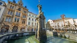 NeptunovaKašnaKudyznudy3OK