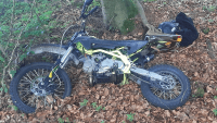 odloženýMotocykl